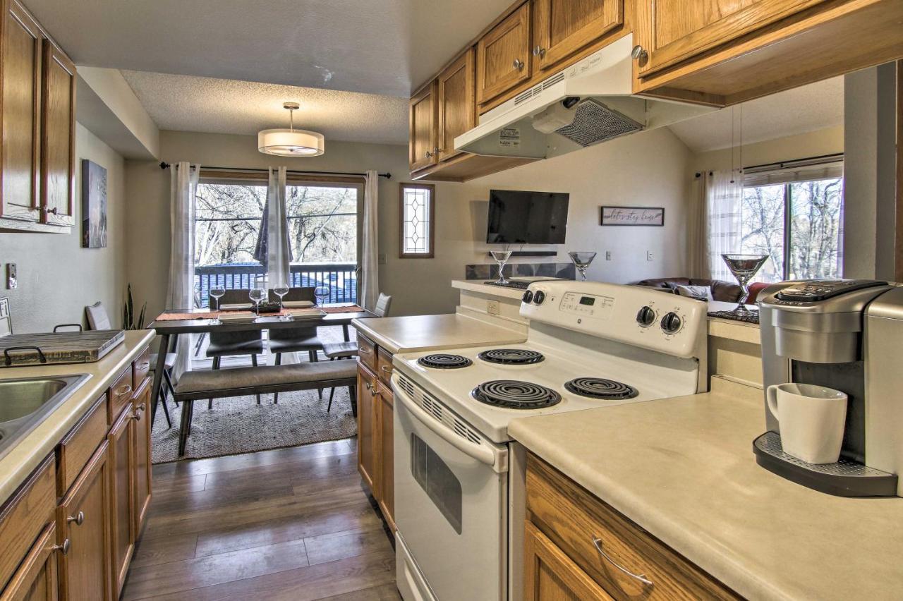 Apartament Manitou Springs Escape With Aandc And Private Deck! Zewnętrze zdjęcie